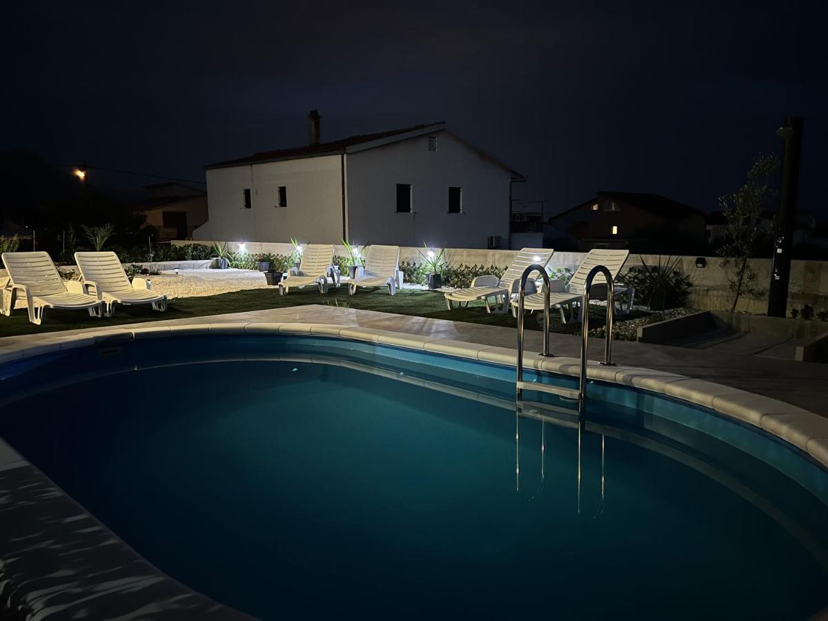 Villa Marta 3 Bedrooms, 2 Baths And Pool Kastel Stafilic ภายนอก รูปภาพ
